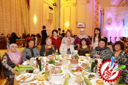 8-март Халқаро Хотин қизлар куни юлдузлар даврасида кенг нишонланди