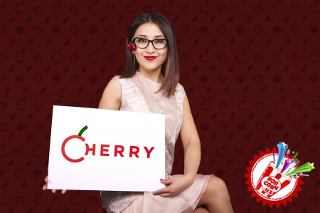 Лола ва \"Cherry\" ўртасидаги боғлиқлик қандай?