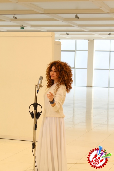 Лола ва Dj Piligrim UNICEF ташкилотининг мадҳияси учун клип суратга олинди