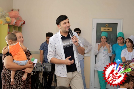 Руспублика онкология илмий марказининг болалар бўлимида “1 июнь -  Бутунжаҳон болаларни ҳимоя қилиш куни”га бағишланган хайрия тадбири